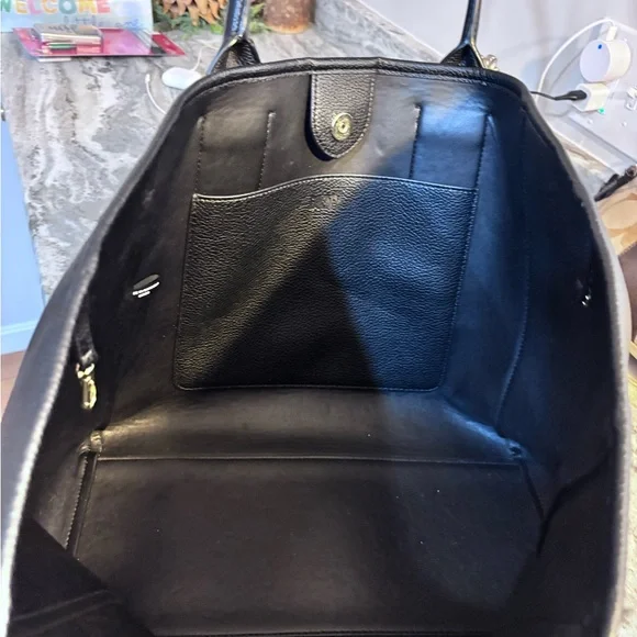 DKNY Grayson Tote – Black Pebbled Leather Shoulder Bag - Picture 8 of 14